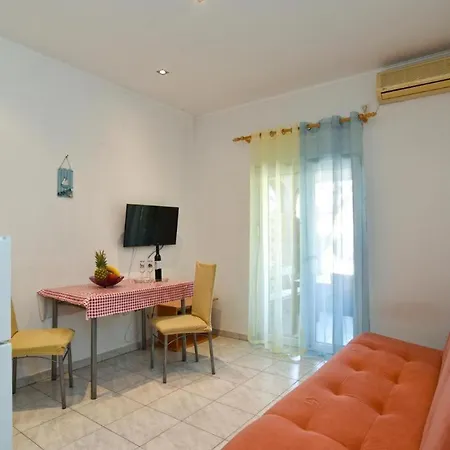 Welcoming With Shared Pool 아파트 *