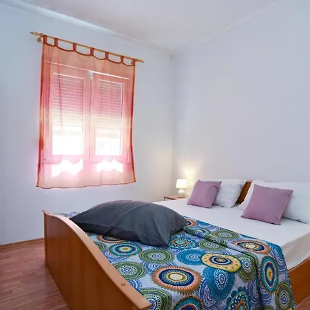 Welcoming With Shared Pool